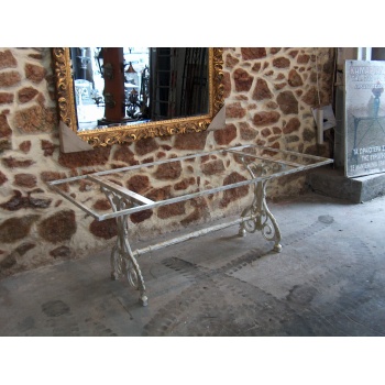 Μαντεμένιο τραπέζι  χυτο παραδοσιακο  μακροστενο  κλασσικο για μεγάλη επιφανεια εώς 12 ατομα