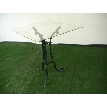  μαντεμενιο στρογγυλο 3ποδο 60αρι 